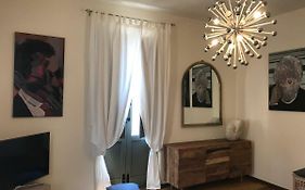 Independent Townhouse In The Historic Center Of Noto